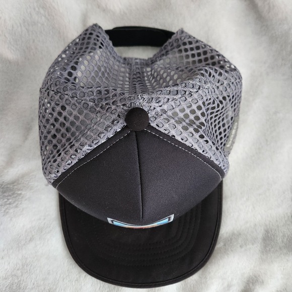 BOCO Gear Trail Strapback Trucker Hat Black Geometric Mountains One Size EUC - Picture 3 of 9